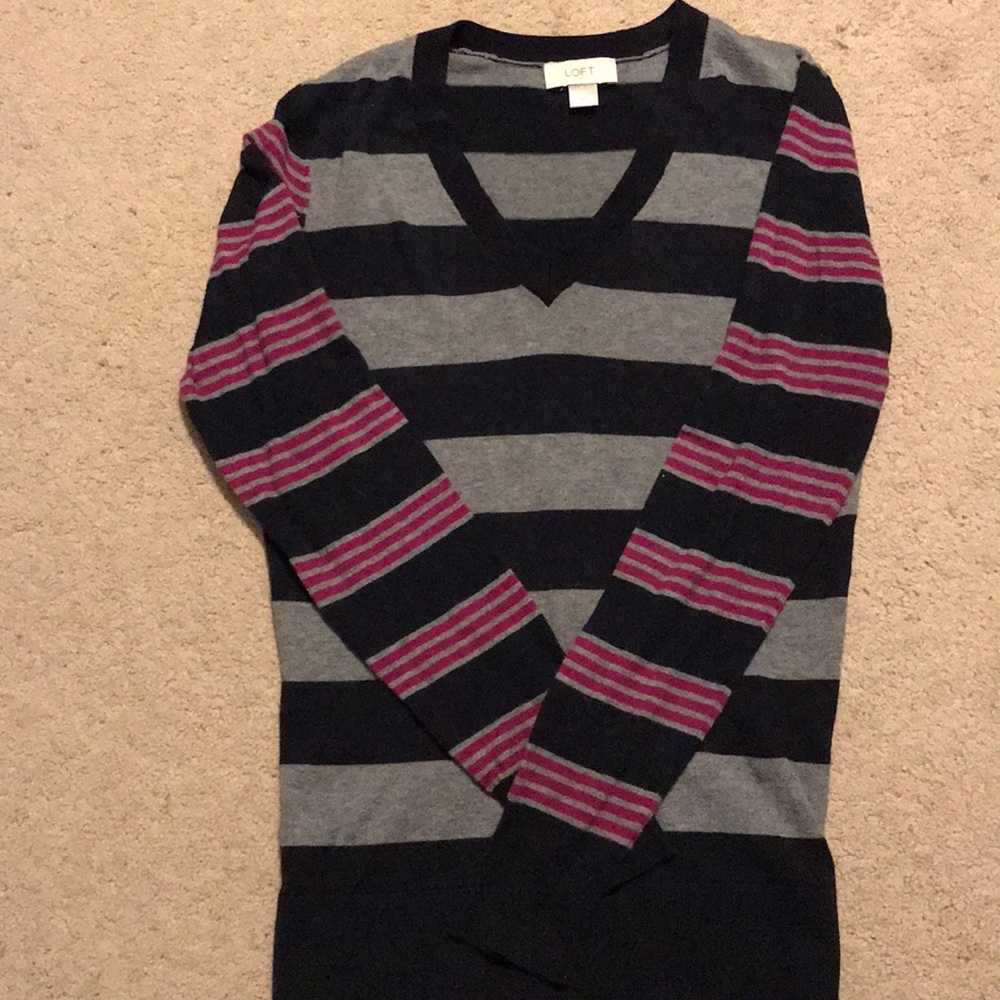 Loft extra small navy,purple,gray  sweater